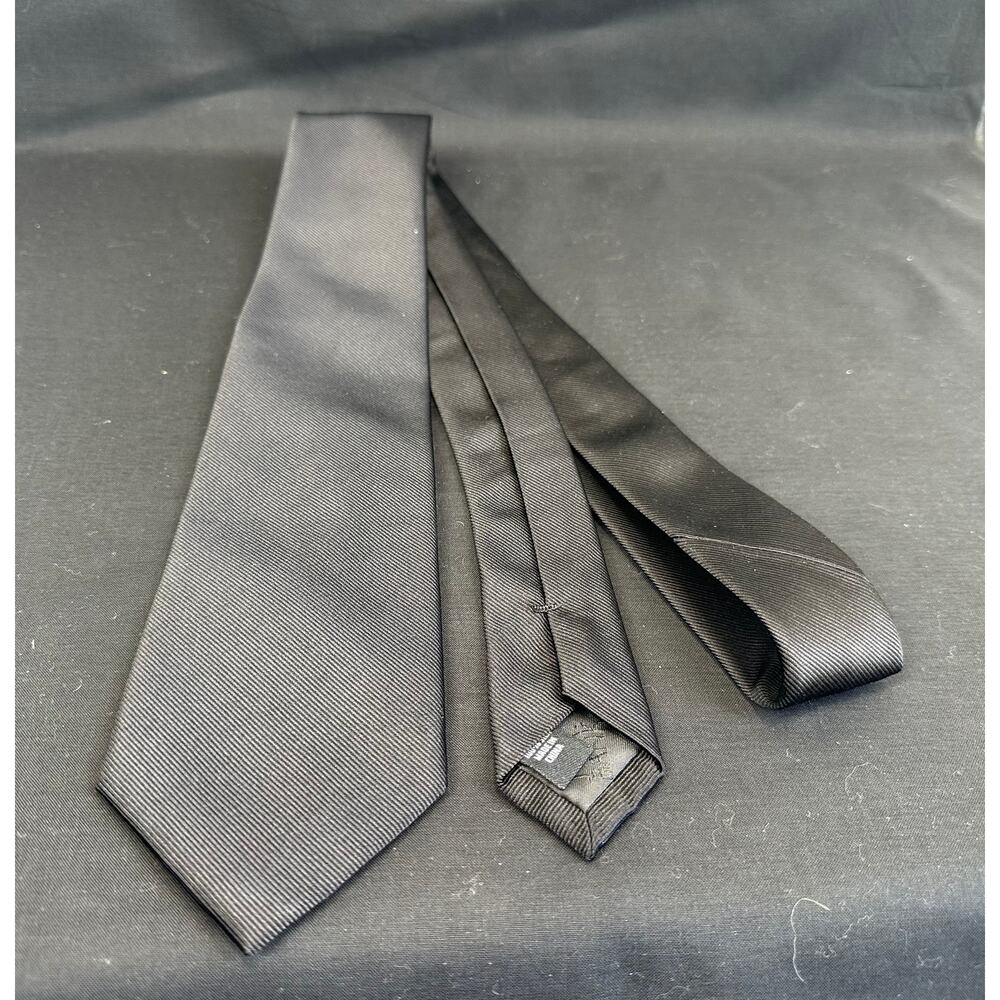 Jos A. Bank Black Traveler Preppy 100% Silk Tie